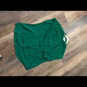 Green Blouse SZ 1X short Sleeve Blouse PRETTY